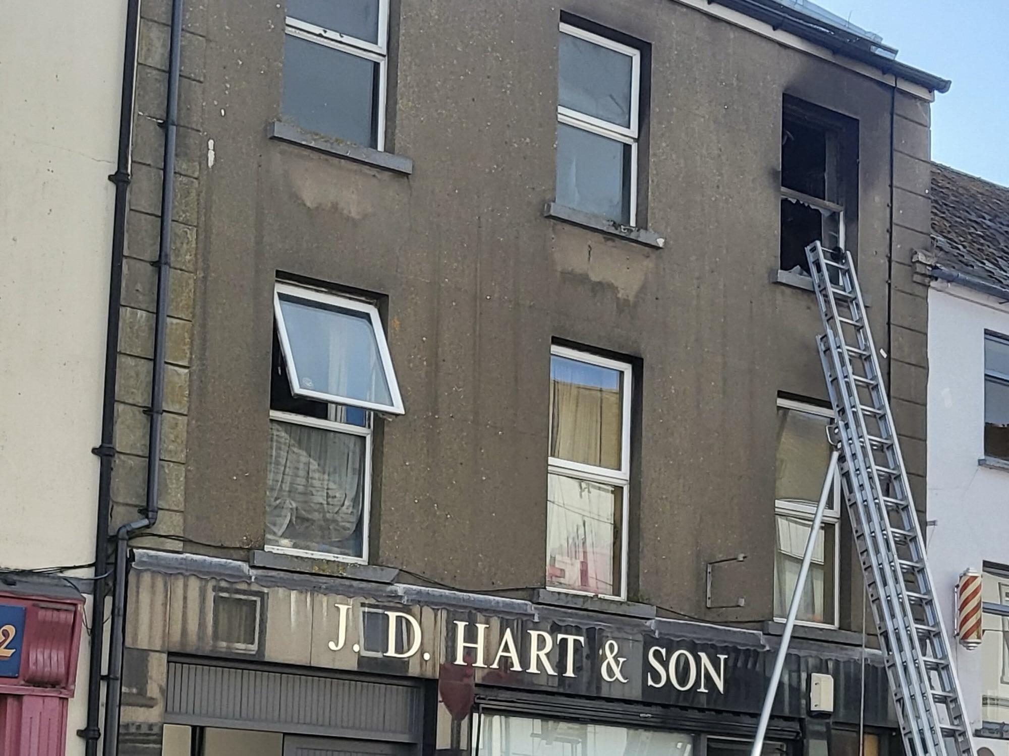 946f08e7a902b3c0eefcb070b105f604-1